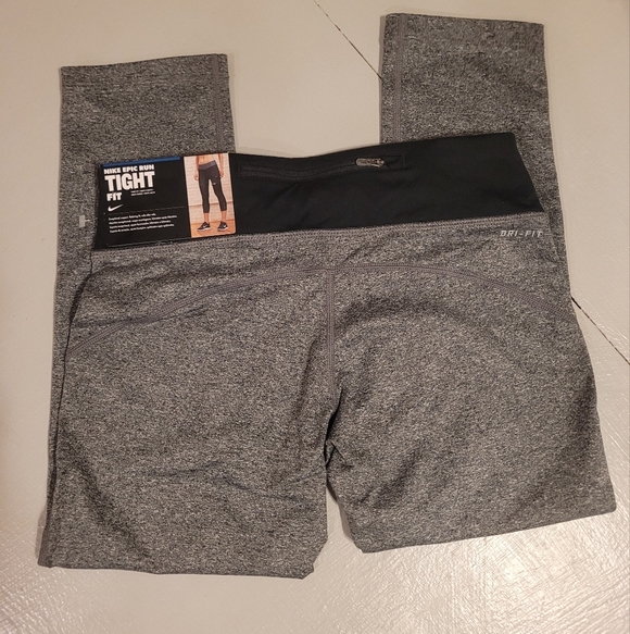 NWT Nike Run Capri - Picture 4 of 4